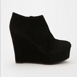 Deena & Ozzie’s Suede wedge bootie